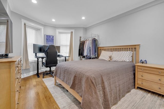 26 Yarmouth St 1, Boston, MA 02116
