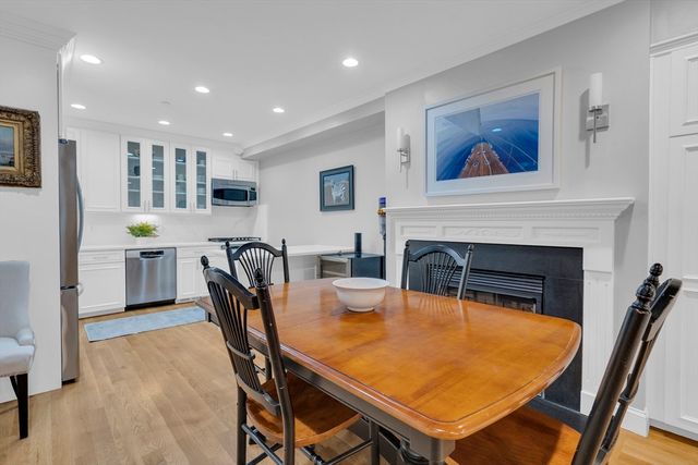 26 Yarmouth St 1, Boston, MA 02116