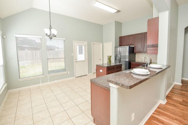 20119 Niagara Falls Drive, Tomball, TX 77375