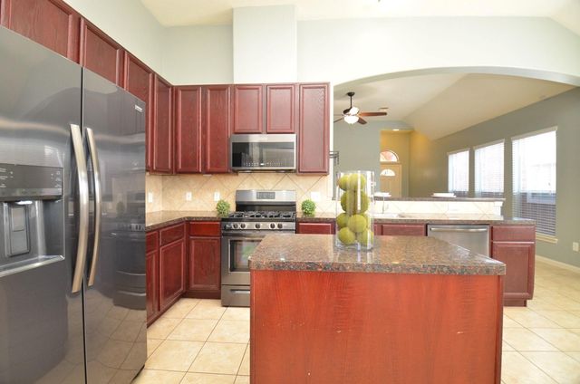 20119 Niagara Falls Drive, Tomball, TX 77375