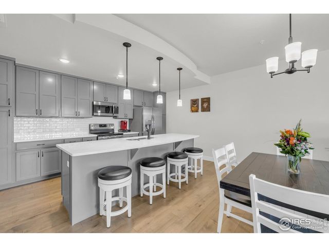 4612 Hahns Peak Dr 102, Loveland, CO 80538