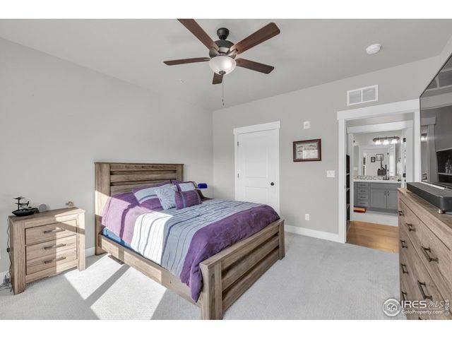 4612 Hahns Peak Dr 102, Loveland, CO 80538