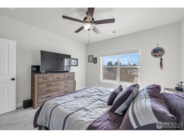 4612 Hahns Peak Dr 102, Loveland, CO 80538