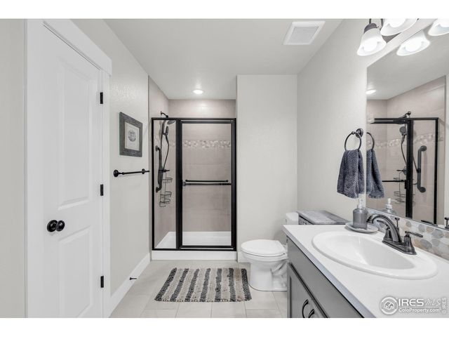 4612 Hahns Peak Dr 102, Loveland, CO 80538