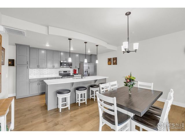 4612 Hahns Peak Dr 102, Loveland, CO 80538