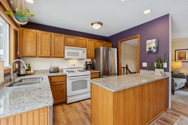 3310 Urbandale Lane N, Plymouth, MN 55447