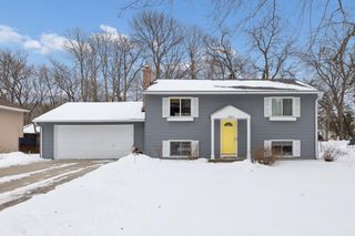 3310 Urbandale Lane N, Plymouth, MN 55447