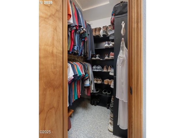 3461 Nw LEE Ave, Lincoln City, OR 97367