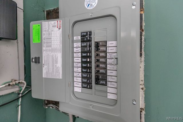 337 Claremont Avenue, Tonawanda, NY 14223