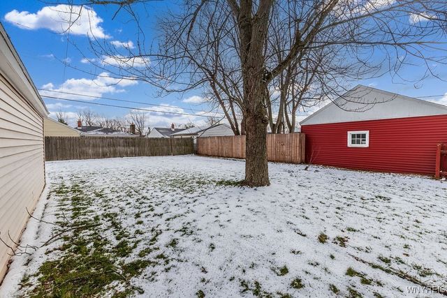 337 Claremont Avenue, Tonawanda, NY 14223