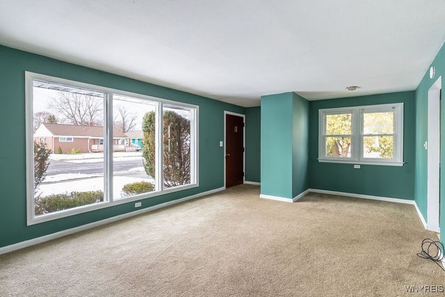 337 Claremont Avenue, Tonawanda, NY 14223