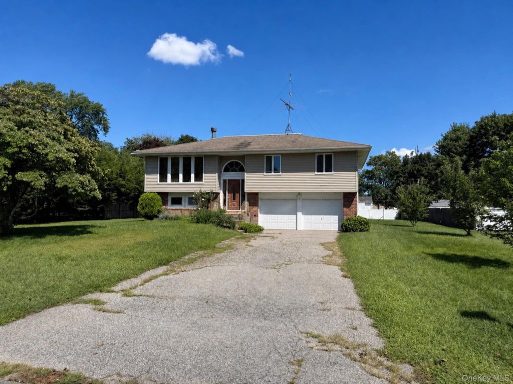 5 Cherrywood Drive, East Northport, NY 11731 — exterior