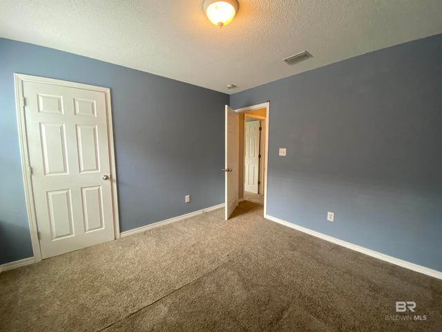 8057 Deerwood Drive, Daphne, AL 36526