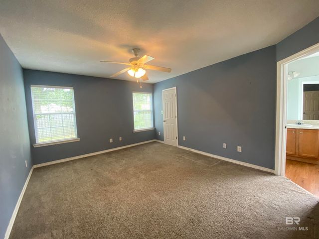 8057 Deerwood Drive, Daphne, AL 36526