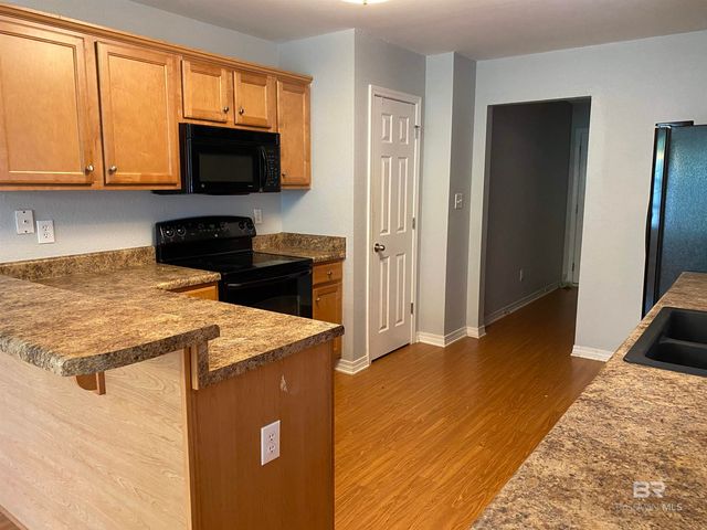 8057 Deerwood Drive, Daphne, AL 36526