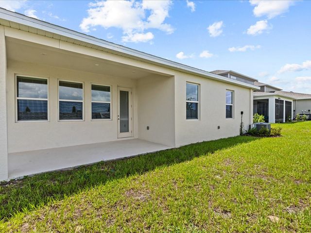 2952 ARMSTRONG AVENUE, Clermont, FL 34714