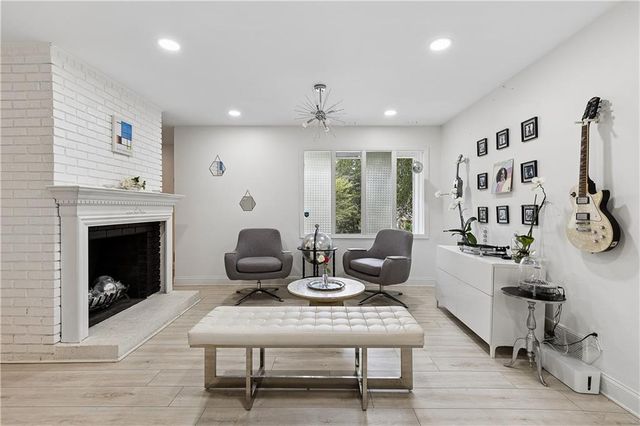 700 Cedar Knoll Drive, Roswell, GA 30076