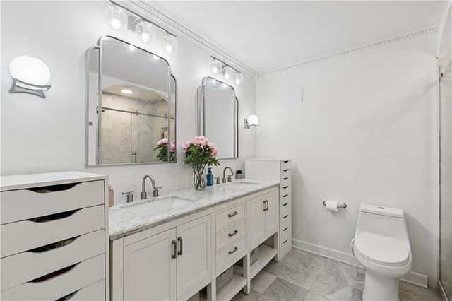 700 Cedar Knoll Drive, Roswell, GA 30076