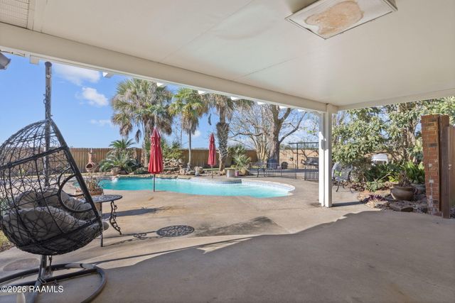 2033 Isadore Road, Erath, LA 70533