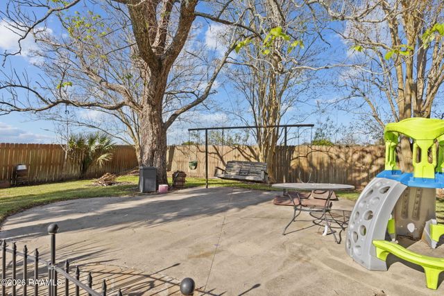 2033 Isadore Road, Erath, LA 70533