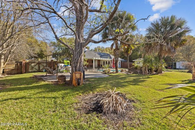 2033 Isadore Road, Erath, LA 70533