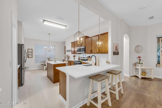 12180 JADE POINT Court, Jacksonville, FL 32218