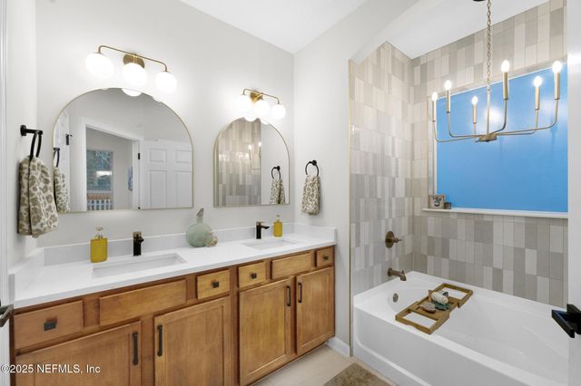 12180 JADE POINT Court, Jacksonville, FL 32218