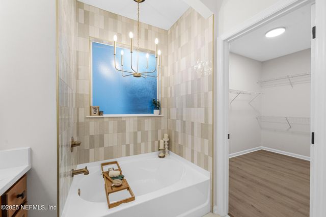 12180 JADE POINT Court, Jacksonville, FL 32218