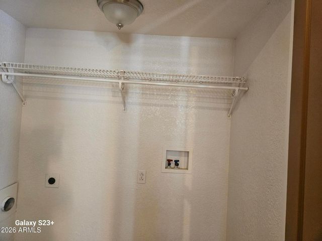 5339 W LA MIRADA Drive, Laveen, AZ 85339