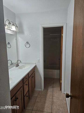 5339 W LA MIRADA Drive, Laveen, AZ 85339