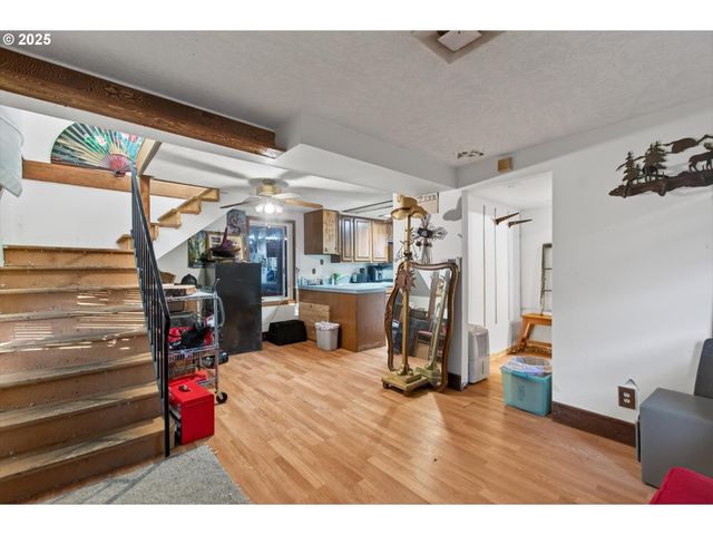 50316 COLUMBIA RIVER Hwy, Scappoose, OR 97056