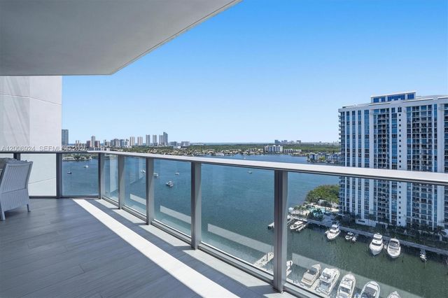 17301 Biscayne Boulevard 1905, North Miami Beach, FL 33160