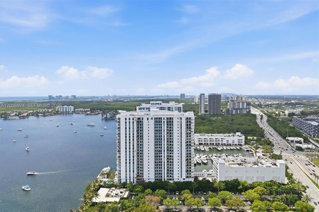 17301 Biscayne Boulevard 1905, North Miami Beach, FL 33160