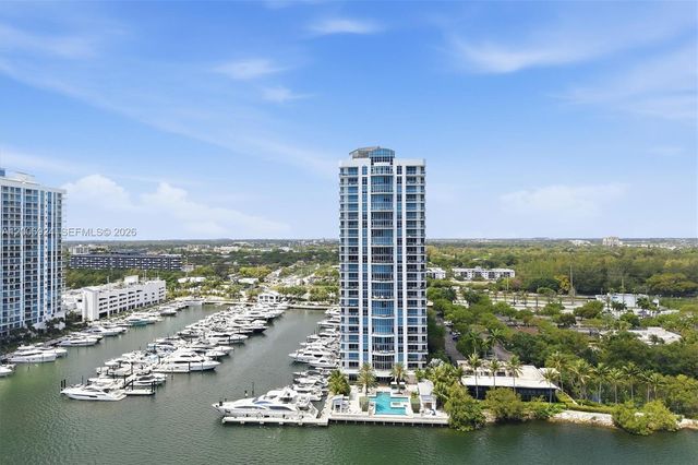 17301 Biscayne Boulevard 1905, North Miami Beach, FL 33160