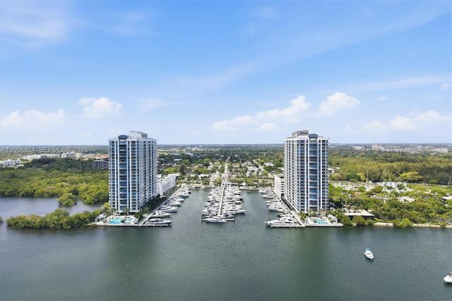 17301 Biscayne Boulevard 1905, North Miami Beach, FL 33160