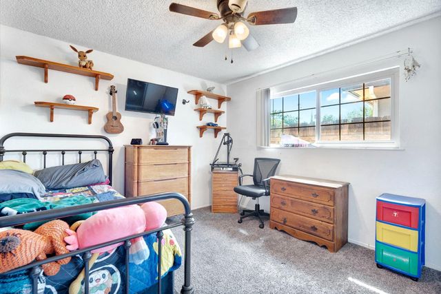 1758 Barstow Avenue, Clovis, CA 93611