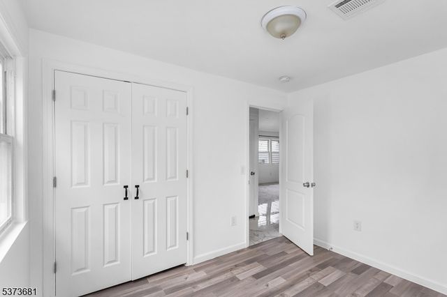 67 Nolans Point Rd, Jefferson Twp., NJ 07849