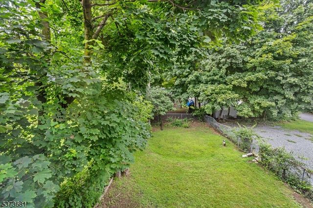 67 Nolans Point Rd, Jefferson Twp., NJ 07849