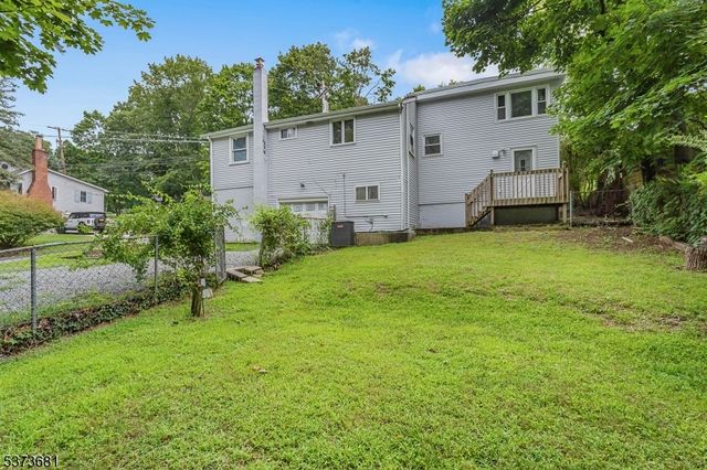 67 Nolans Point Rd, Jefferson Twp., NJ 07849