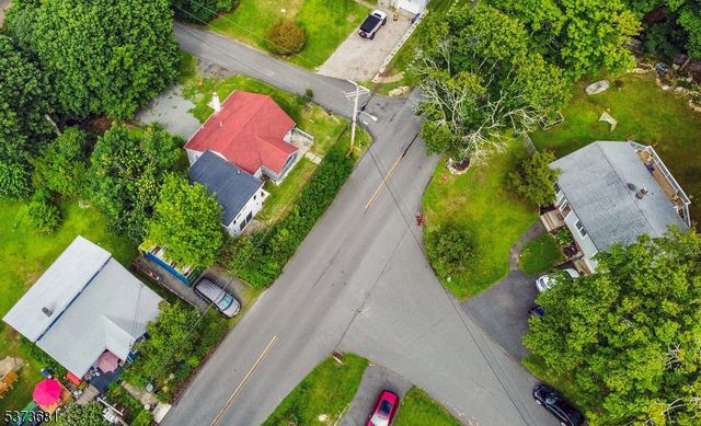 67 Nolans Point Rd, Jefferson Twp., NJ 07849