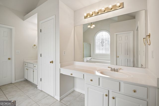 11 High Vista, Newnan, GA 30265