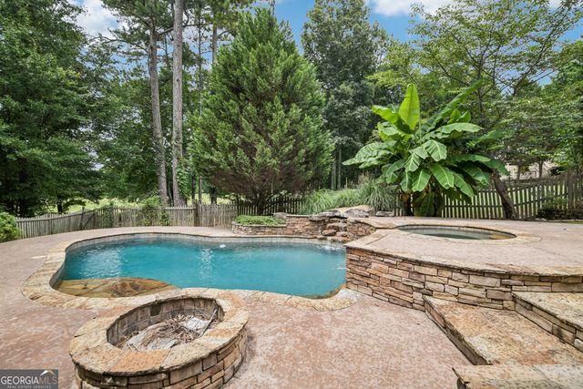 11 High Vista, Newnan, GA 30265