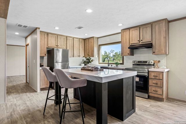2722 Good Luck Road, Seguin, TX 78155