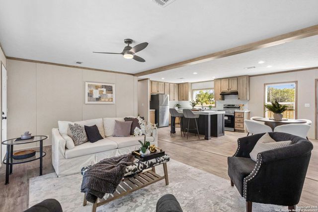 2722 Good Luck Road, Seguin, TX 78155