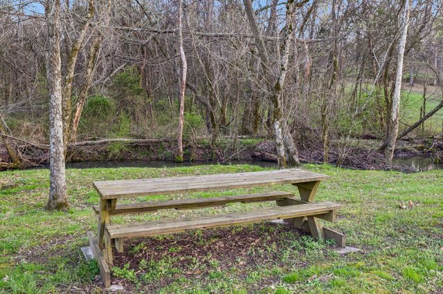 8435 Taliaferro Rd, Eagleville, TN 37060