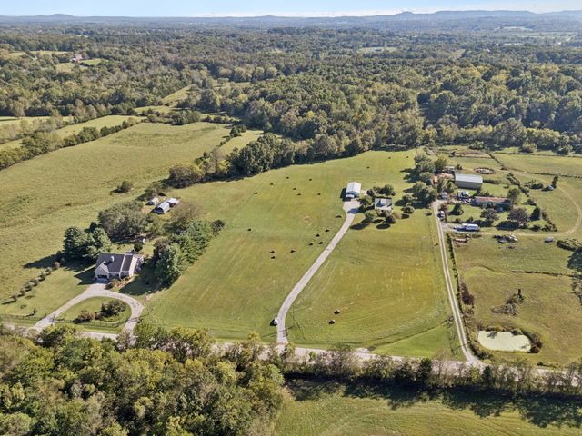 8435 Taliaferro Rd, Eagleville, TN 37060