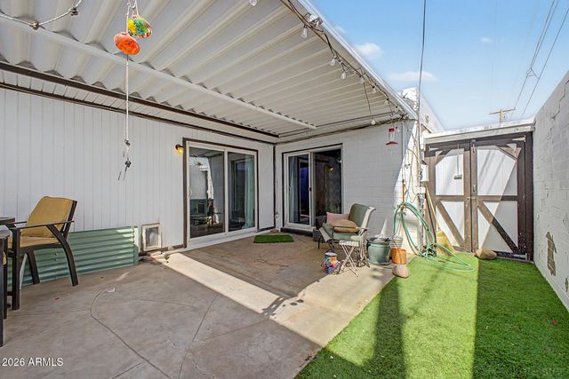 332 N DOBSON Road 22, Mesa, AZ 85201