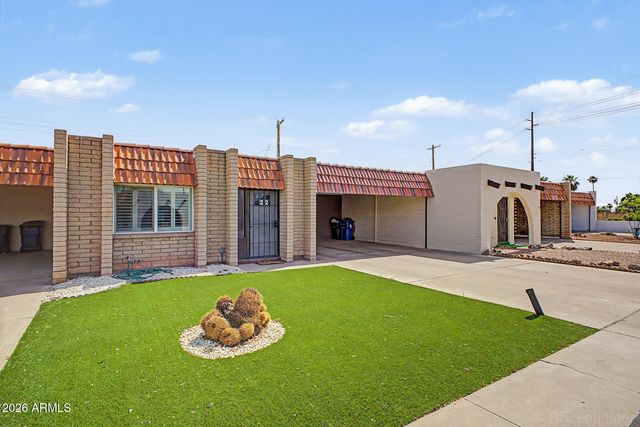 332 N DOBSON Road 22, Mesa, AZ 85201