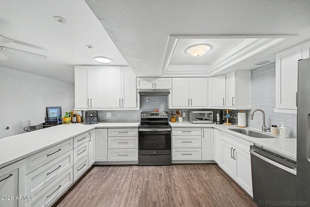 332 N DOBSON Road 22, Mesa, AZ 85201