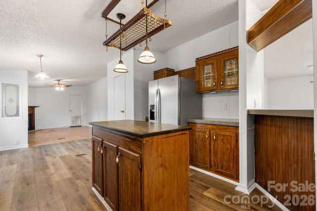 2786 Ridgecreek Drive, Morganton, NC 28655